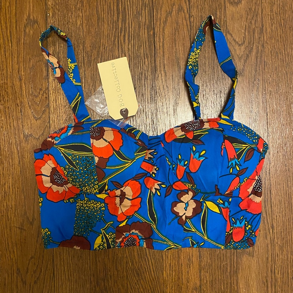 Crop top floral tank